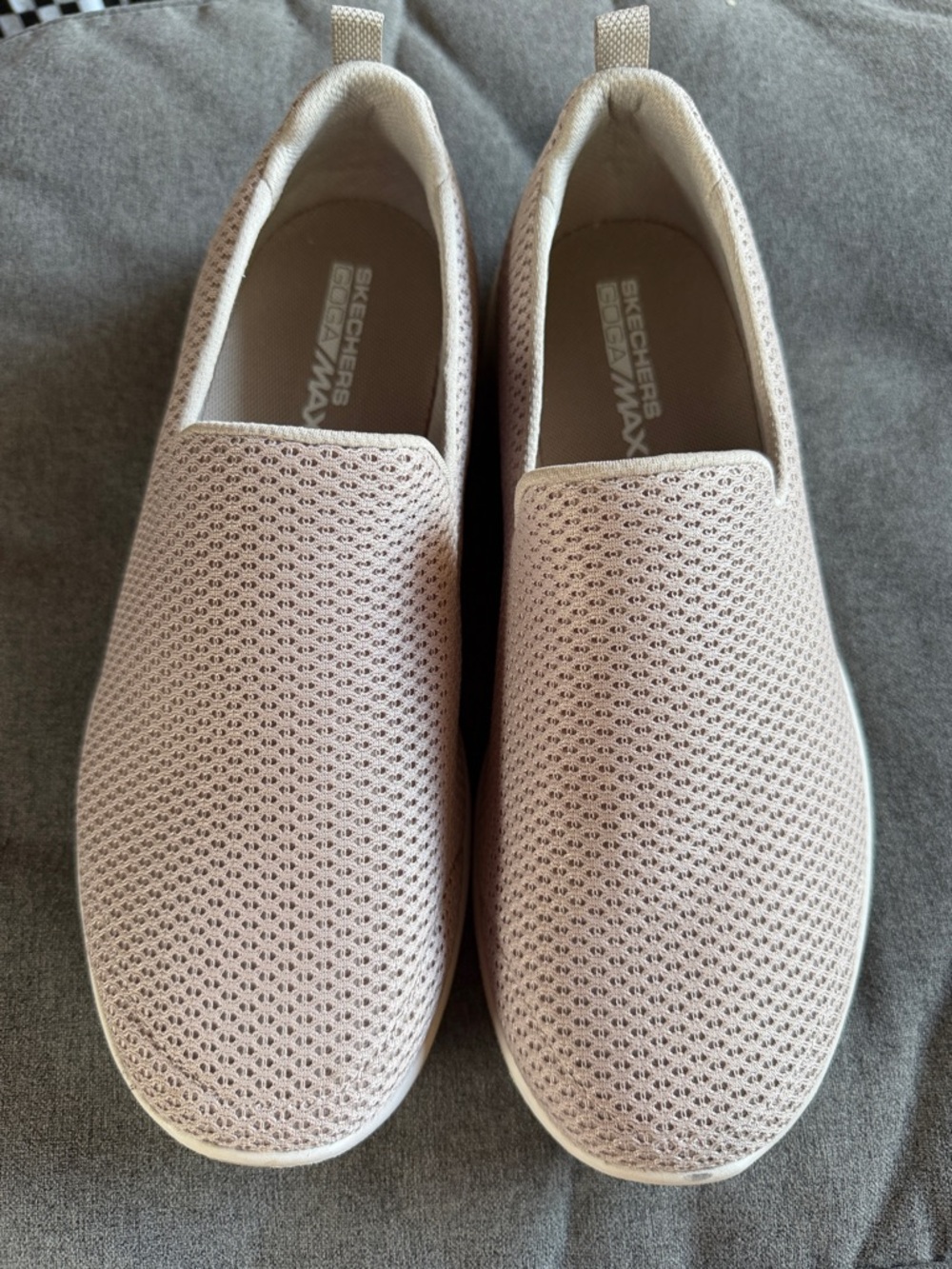 Skechers Knit Slip-On Loafers in Pale Pink